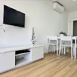 Encantador Com Piscina * Costa da Caparica