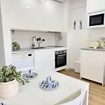 Encantador Com Piscina *
