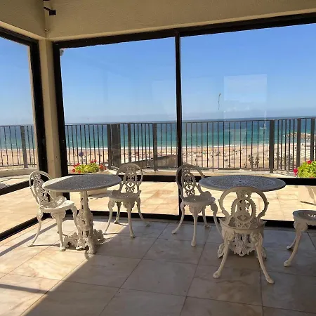 Encantador Com Piscina *