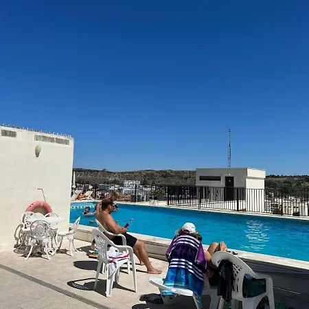 Apartamento Encantador Com Piscina