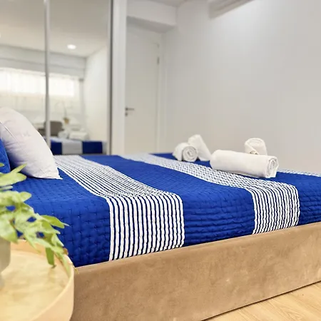 Encantador Com Piscina Apartamento *