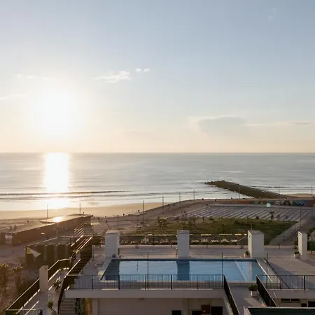 Encantador Com Piscina Apartment
